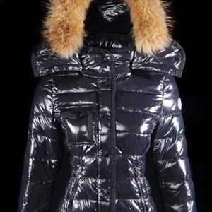 Authentic Moncler Armoise fur trim puffer